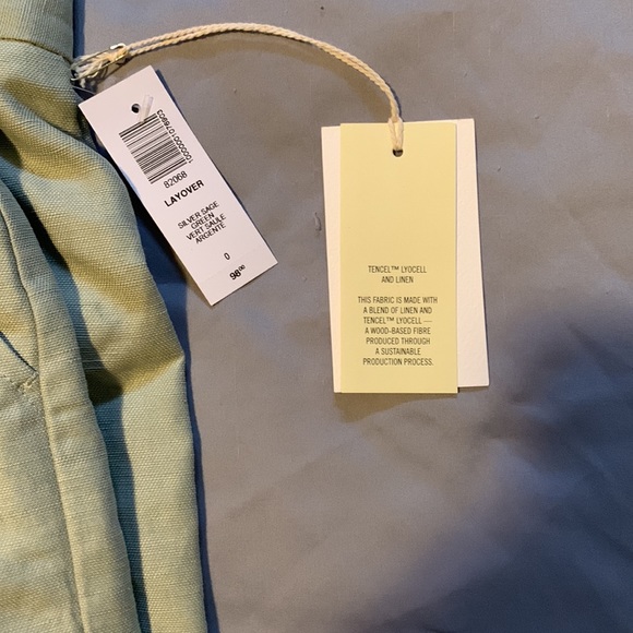 Aritzia Wilfred Shorts - Picture 7 of 7